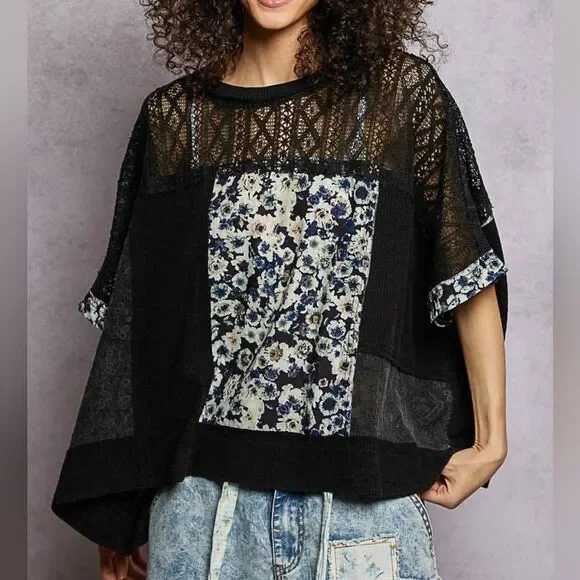 POL Women's Sheer Casual Crochet Patchwork Lace Accent Baggy Knit Shirt sz Mediu